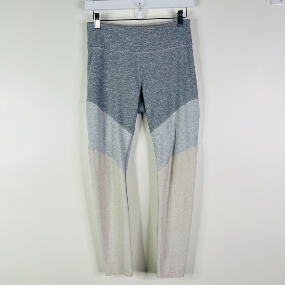 Outdoor Voices Colorblock Leggings‎ Womens Medium Grey Excellent TechSweat 7/8